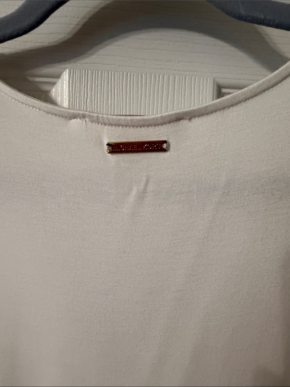 Michael Kors White Sleeveless V-Neck Top - Picture 4 of 4